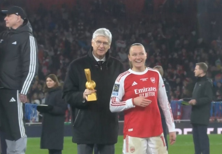 先奶一口！雷迪克：小卡在过去两个月中的表现堪称NBA最佳之一